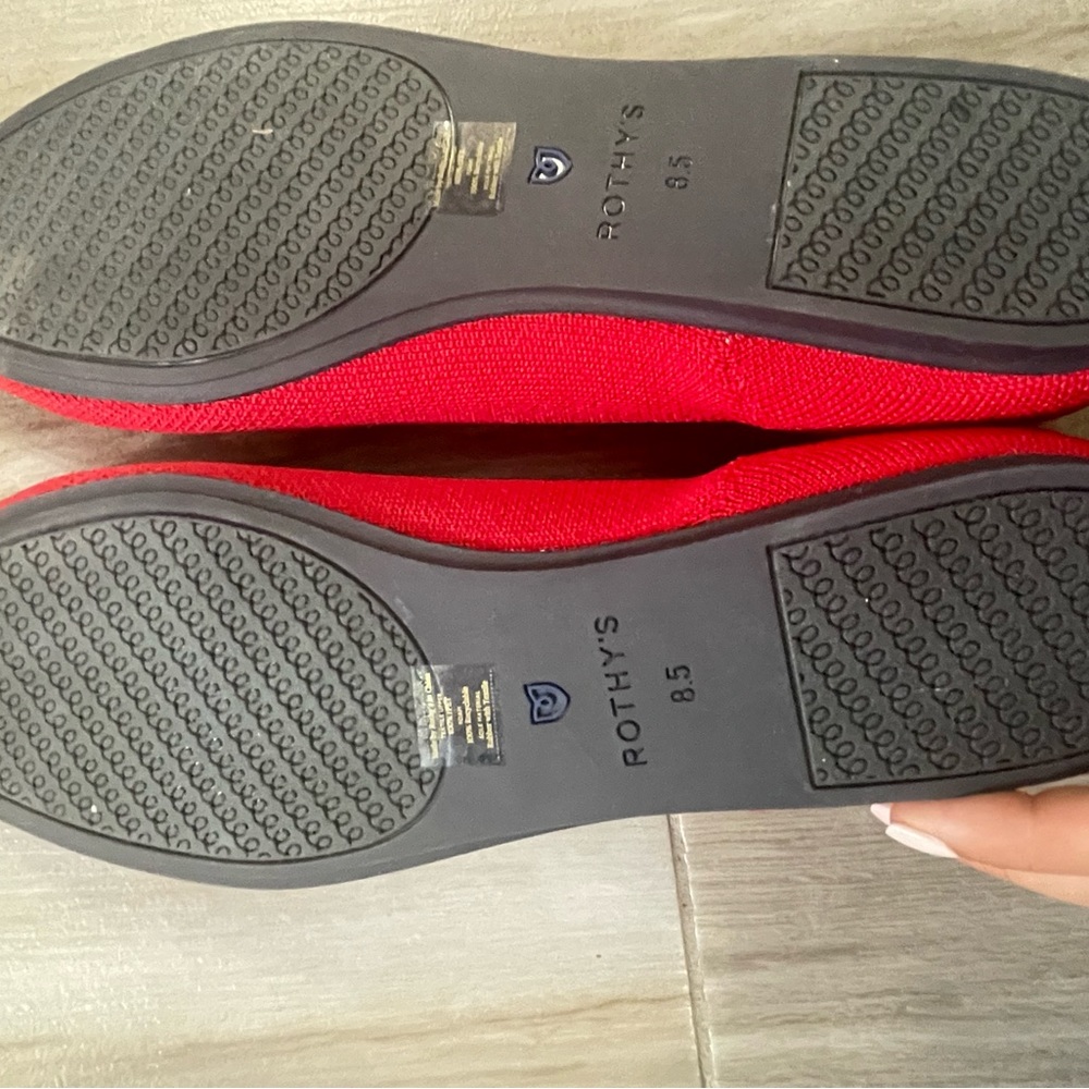 Size 8.5 Red square toe Rothy’s - Picture 3 of 6